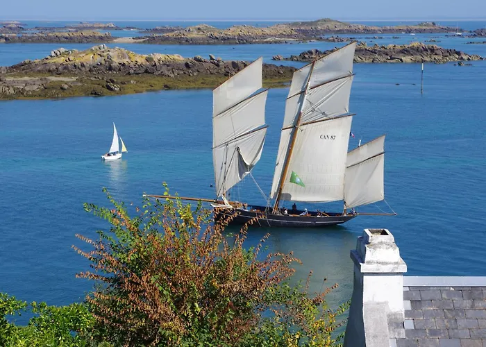Cosy Ferme De Village En Baie Du Mont Saint Michel * Vains