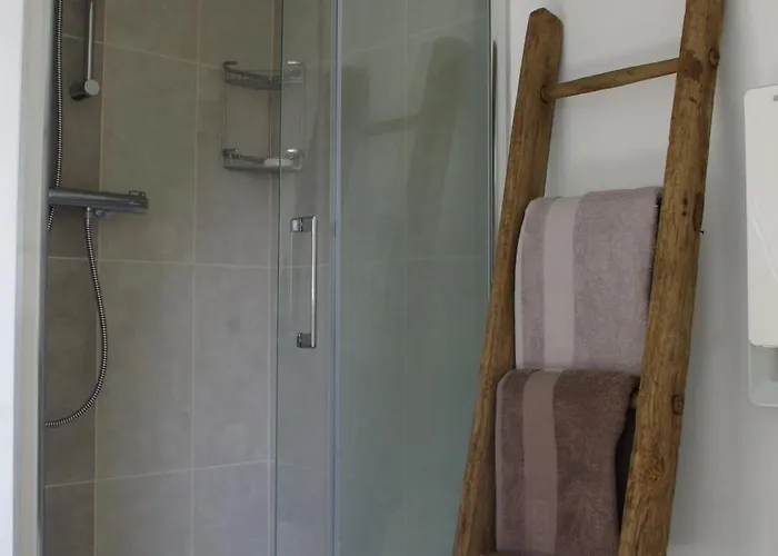 Cosy Ferme De Village En Baie Du Mont Saint Michel Vains