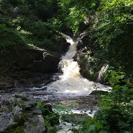 Nyaraló Cosy Ferme De Village En Baie Du Mont Saint Michel Vains